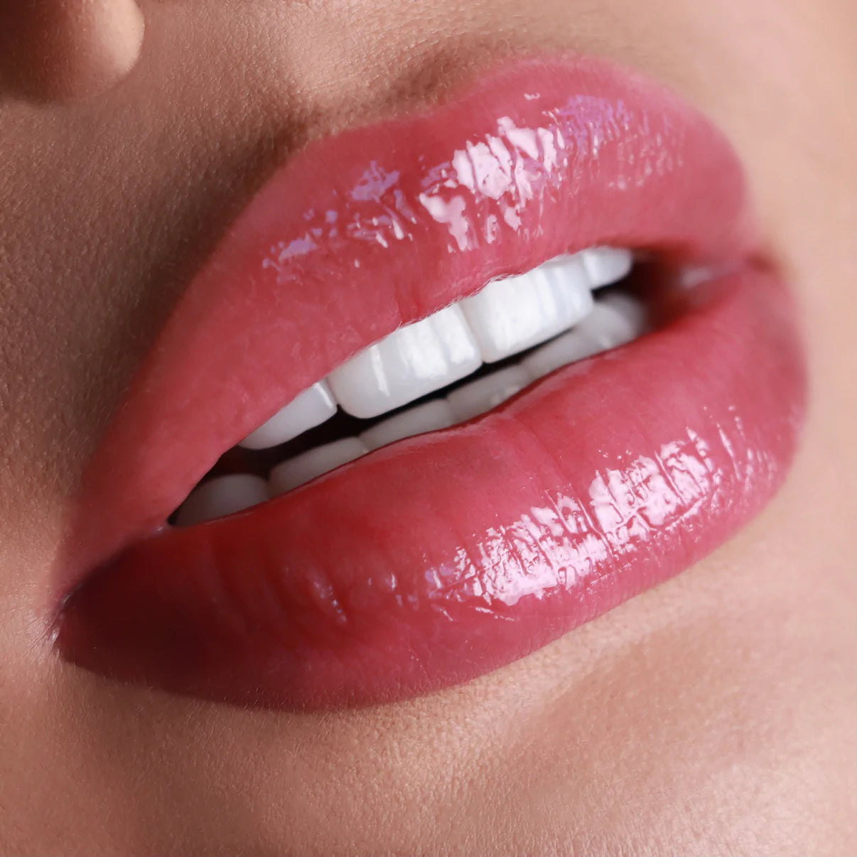 The Basics • Set of 5 Liquid matte lipsticks
